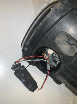 Hyundai Headlight Warning Light: Causes and Solutions