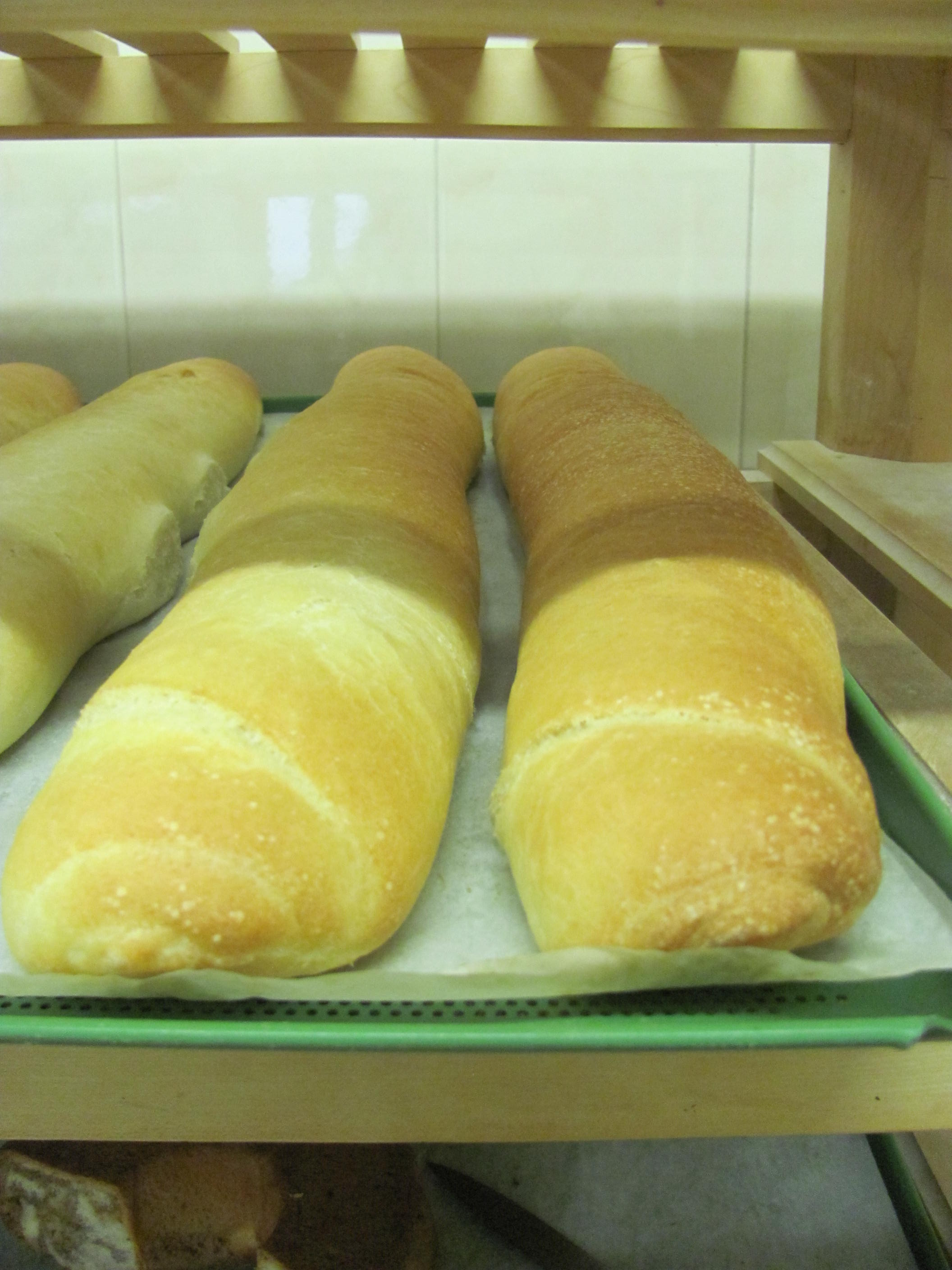 Zamuda Peka kruha na tradicionalen način v kmečki peči