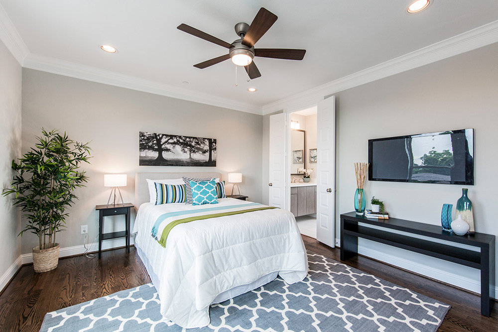 The Groves on West 23rd New Home Builder Houston Zander Homes, LLC