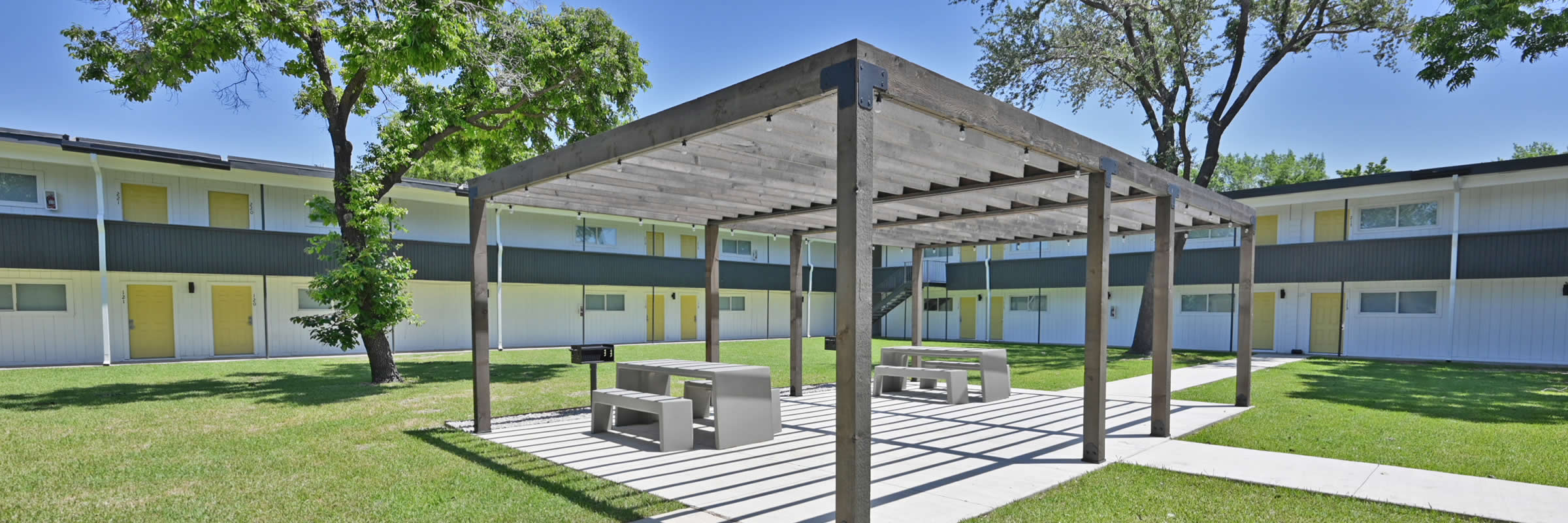 Zang Apartments Dallas, TX (214) 9417444