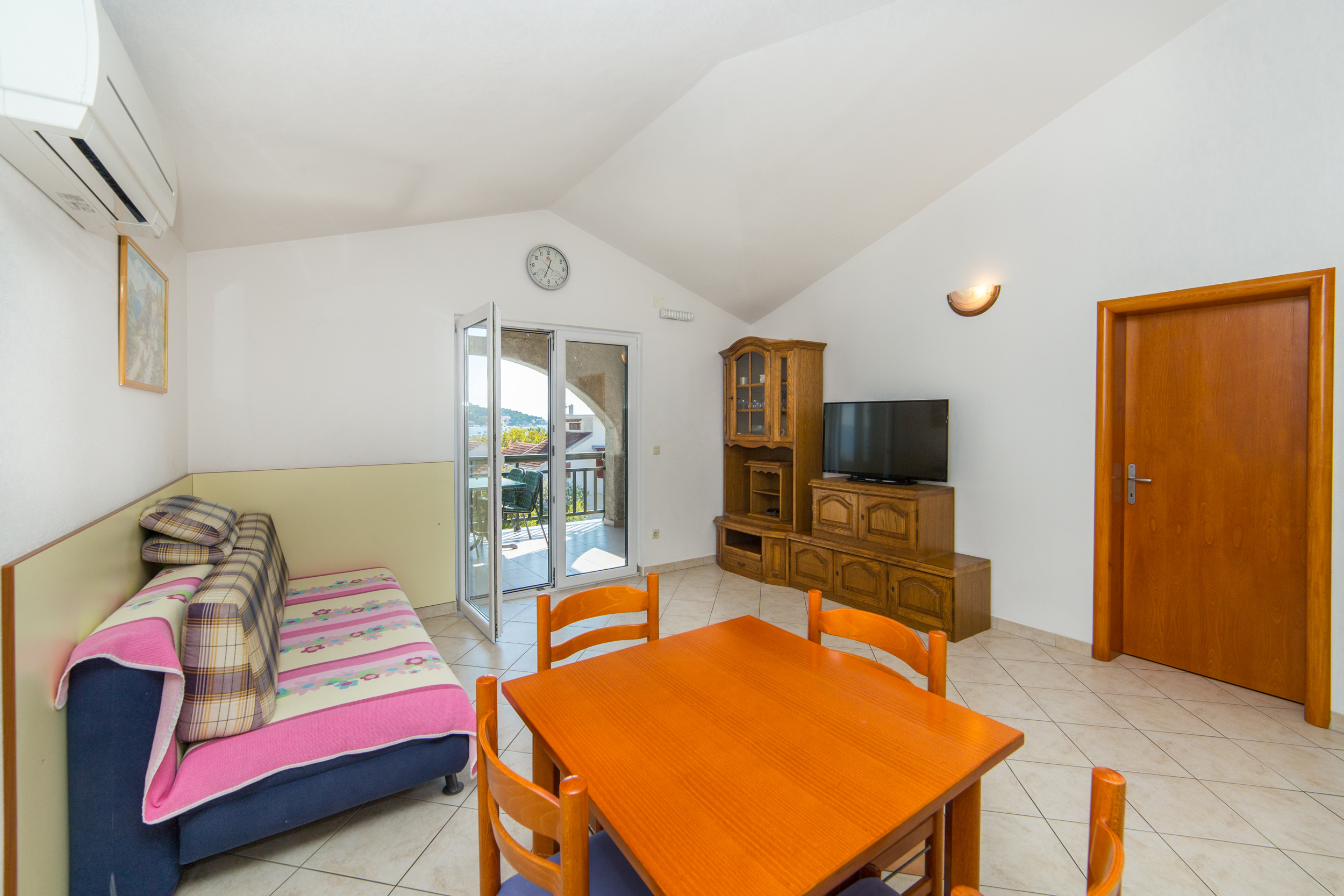 Apartment 7+8 apartments Mila