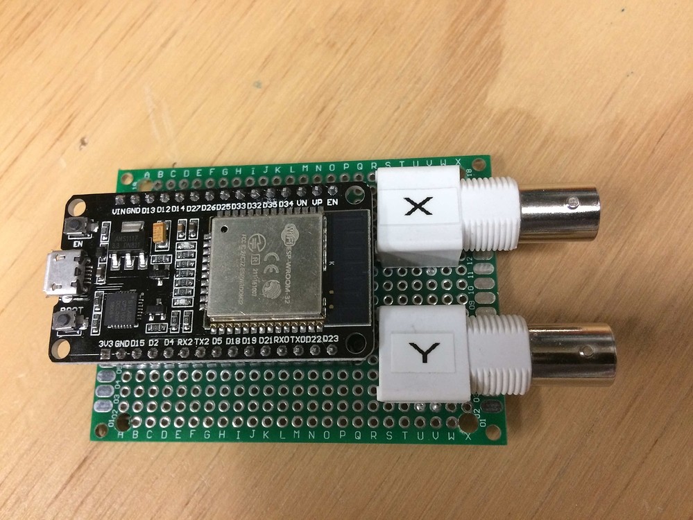 ESP32 Oscilloscope Clock