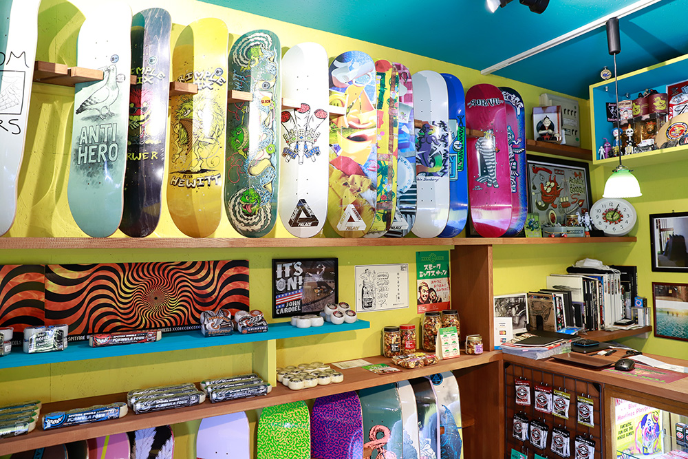 「SPELLBOUND ZAZAmag.