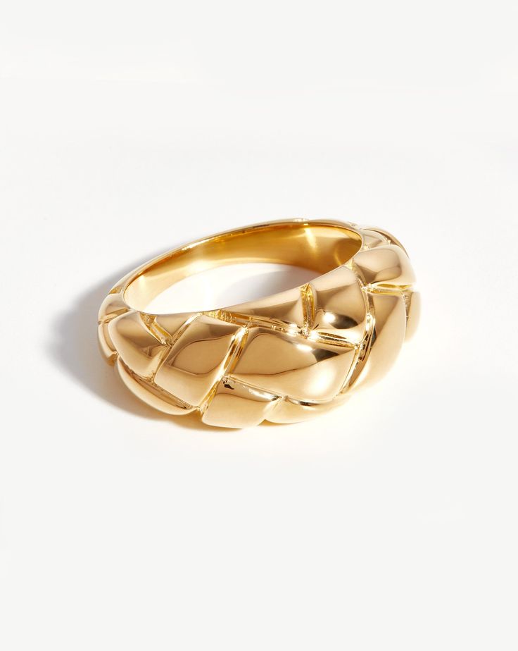 How Waterproof is Gold Vermeil Jewelry? Zearrow