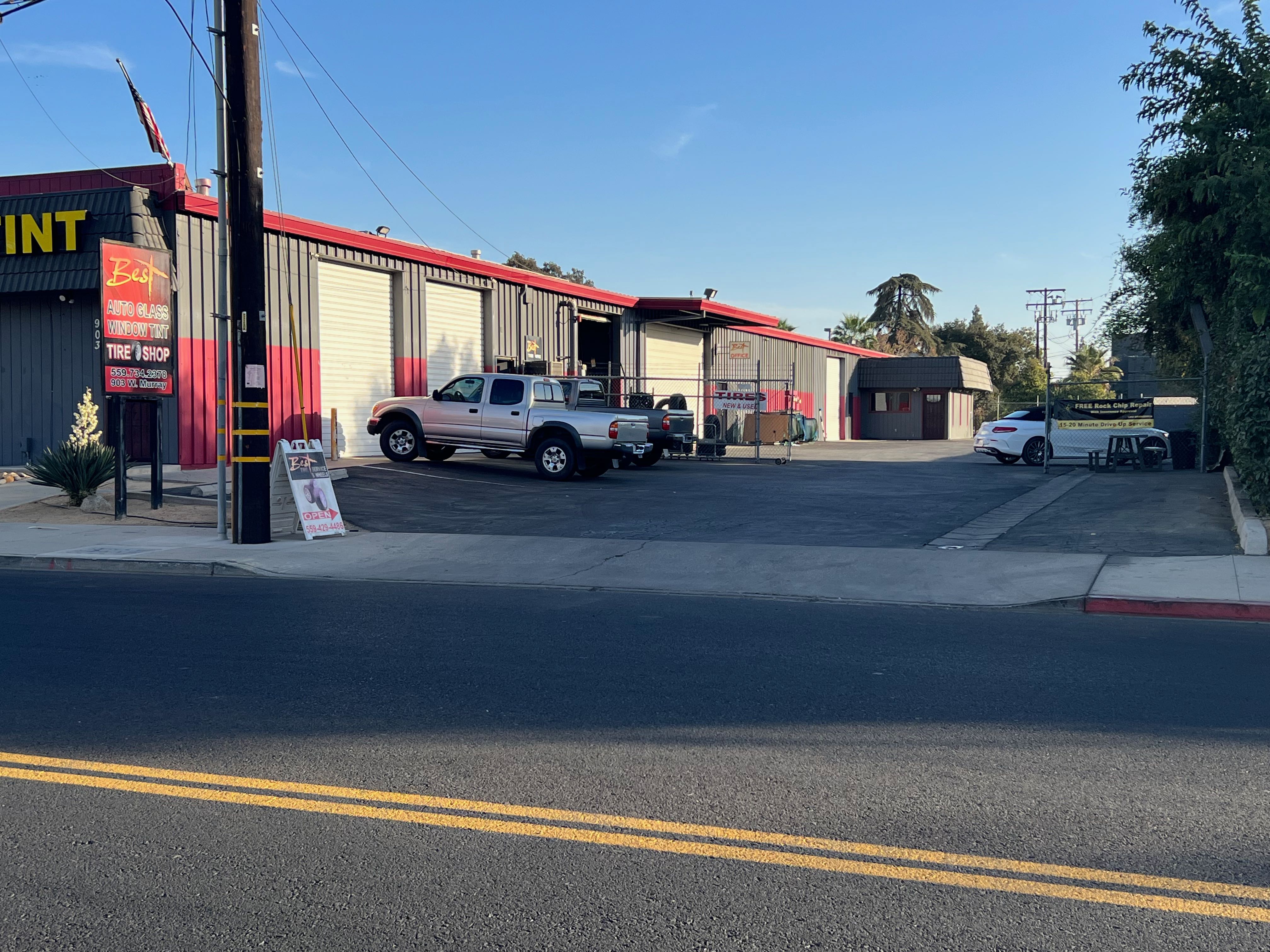 903 W Murray Ave. A Visalia CA 93291 FOR LEASE
