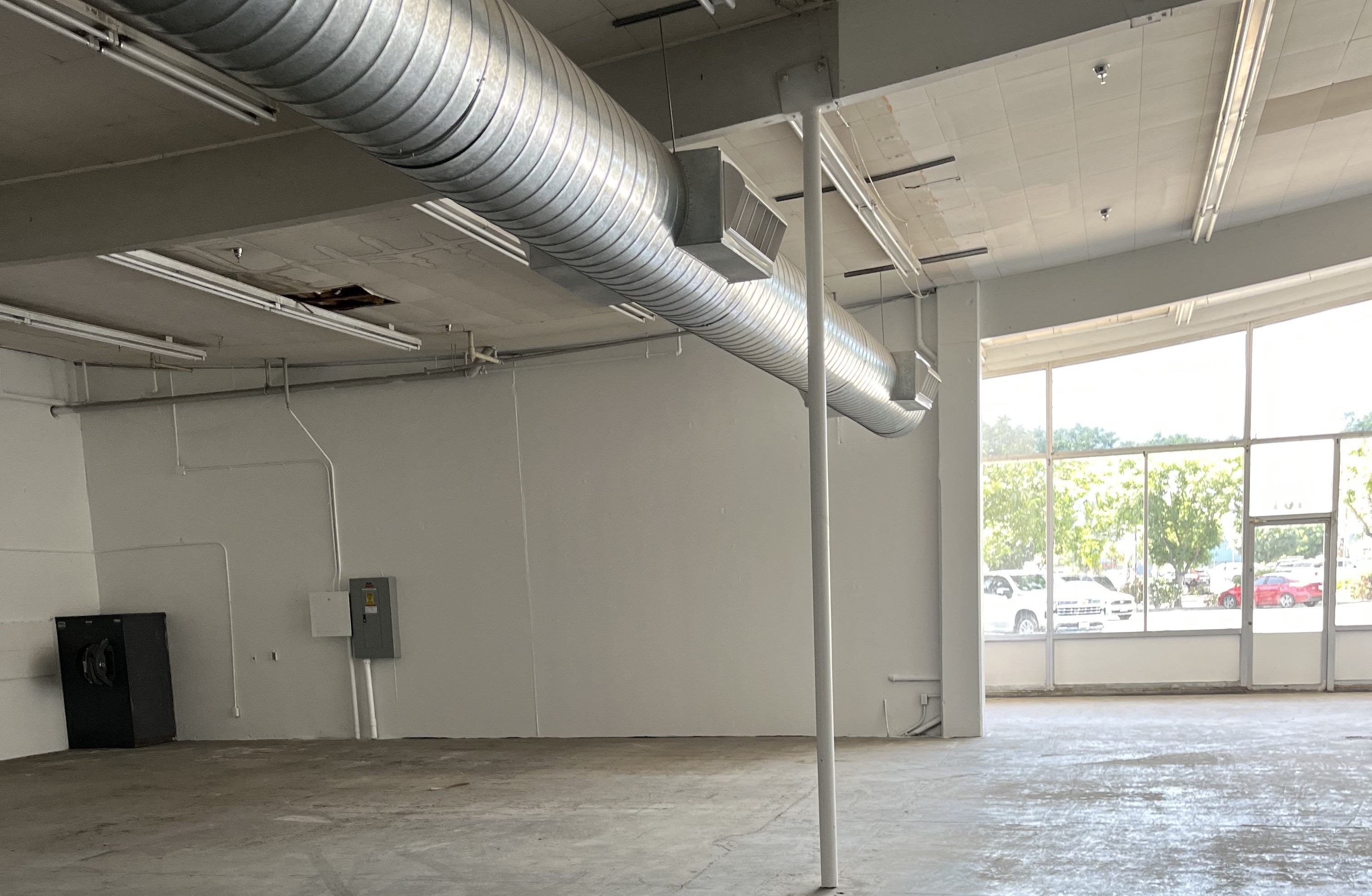 420 W 7th Street Suite 101 Hanford CA 93230 FOR LEASE