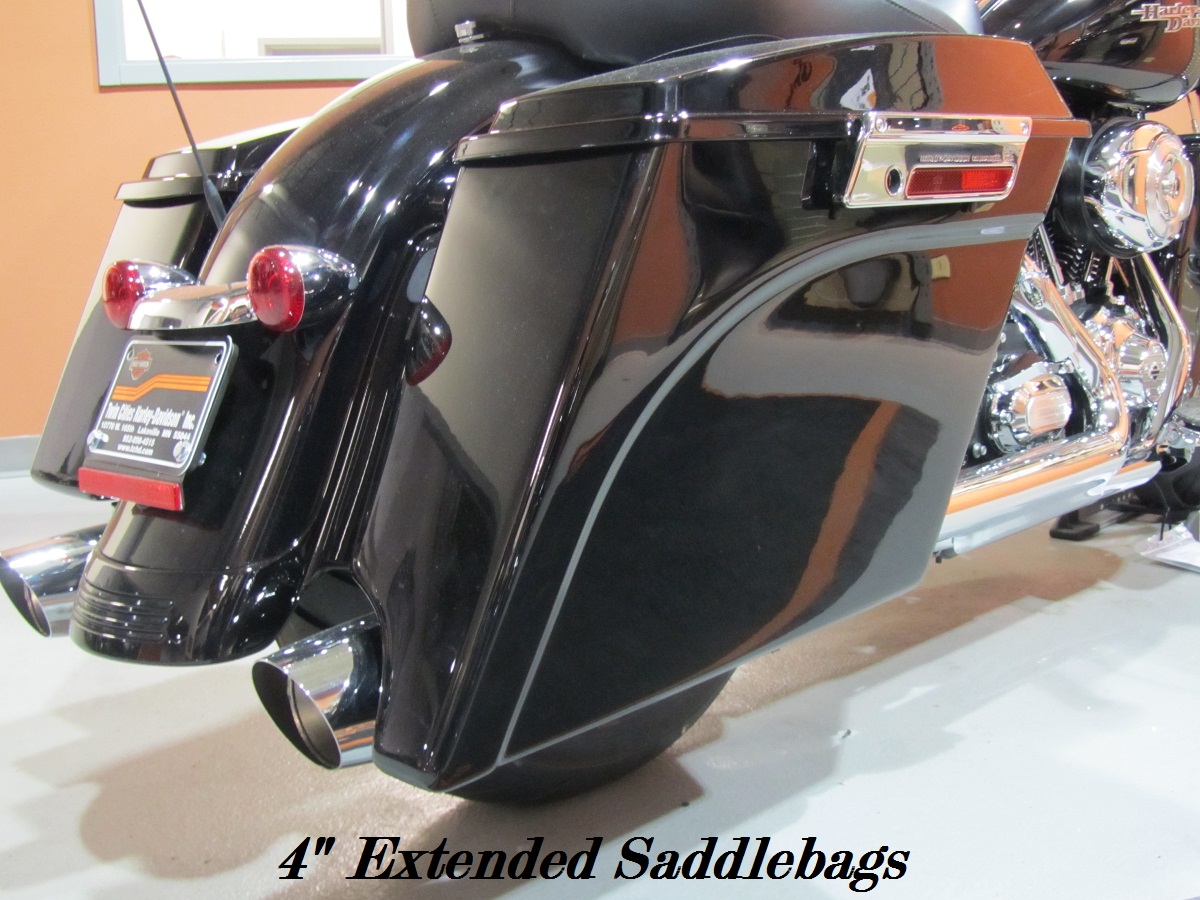 Extended Saddlebags/Liners Zee's Customs Inc.