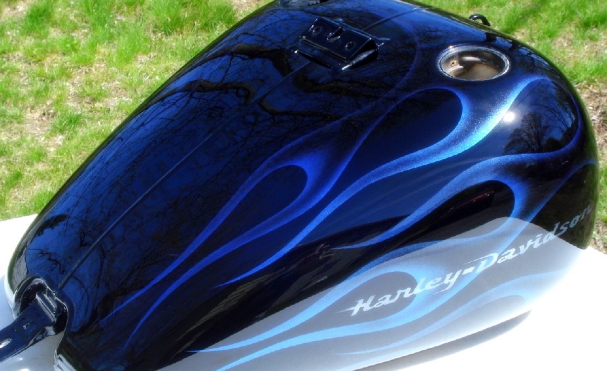 Sprockets Custom Paint Zee's Customs Inc.