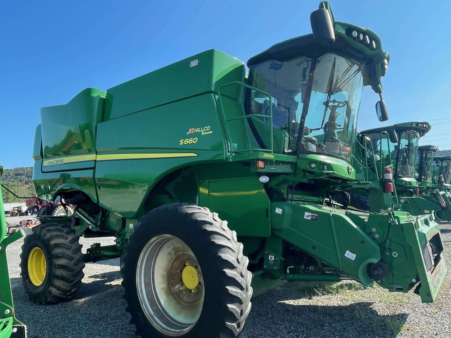 2015 John Deere S660 HILLCO Sidehill Combine For Sale 775407