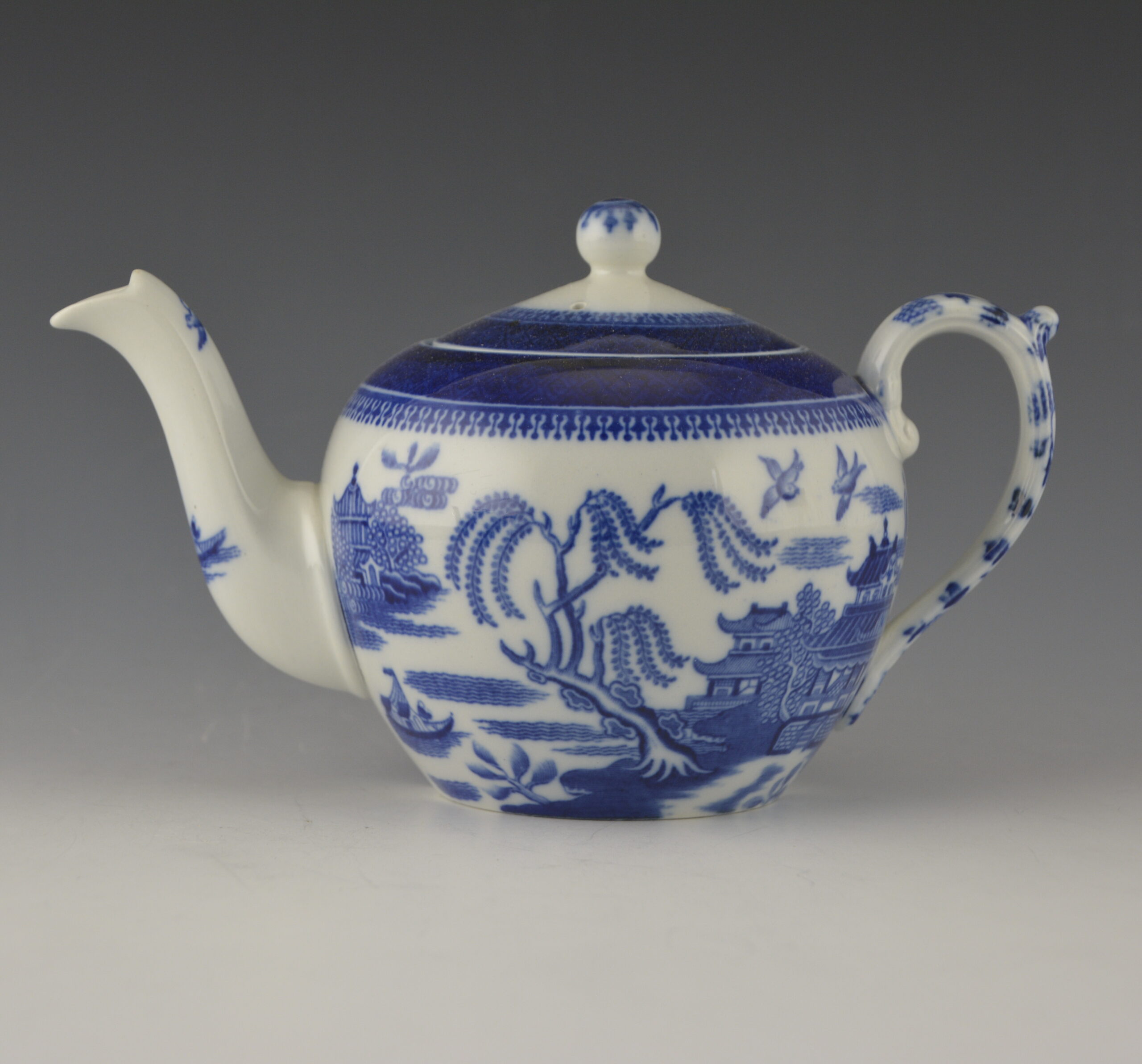 Teapot, Mandarin The Zeller Collection