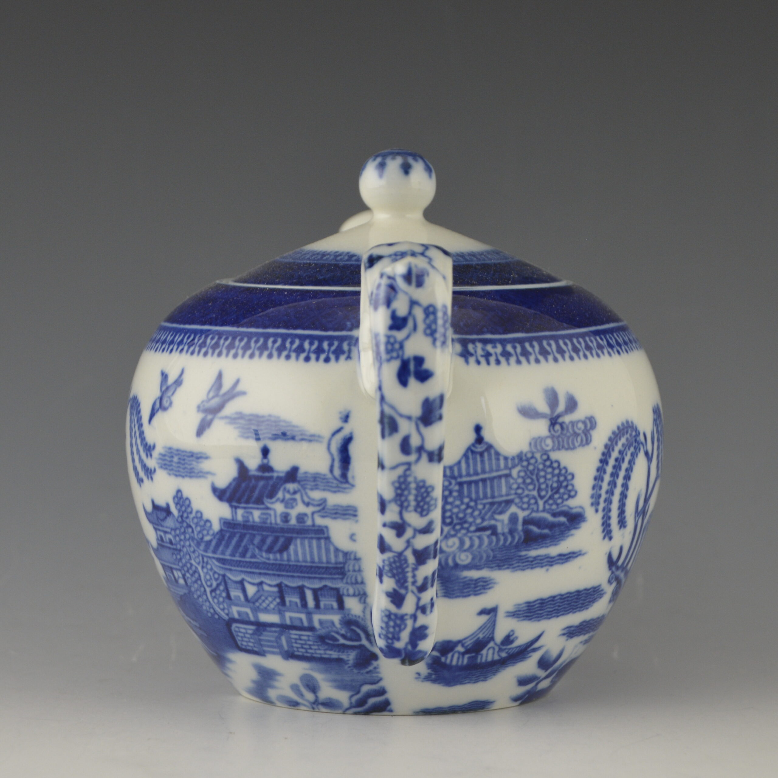 Teapot, Mandarin The Zeller Collection