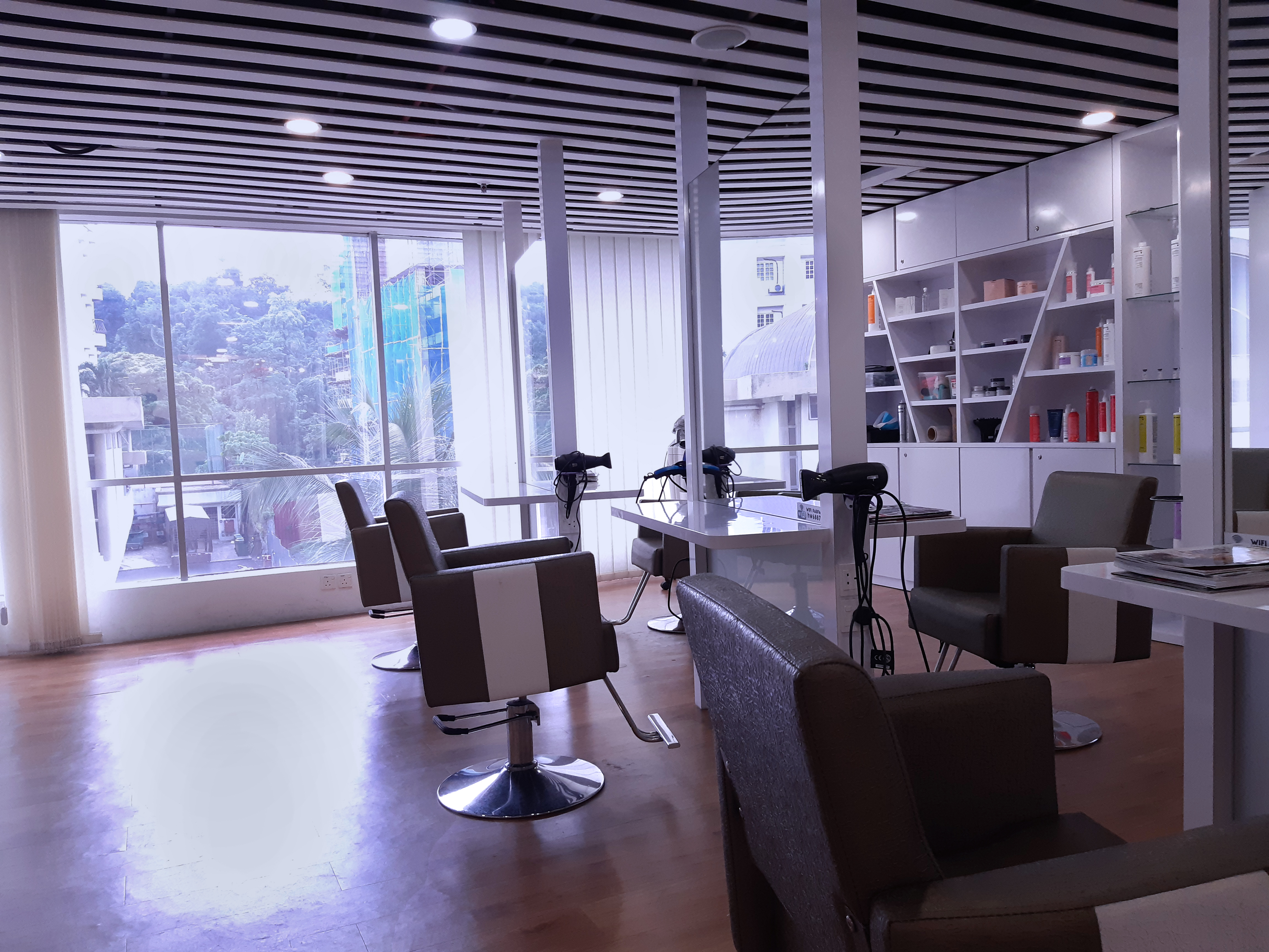 V Style Hair Salon ZÉLLV Wellness Hub