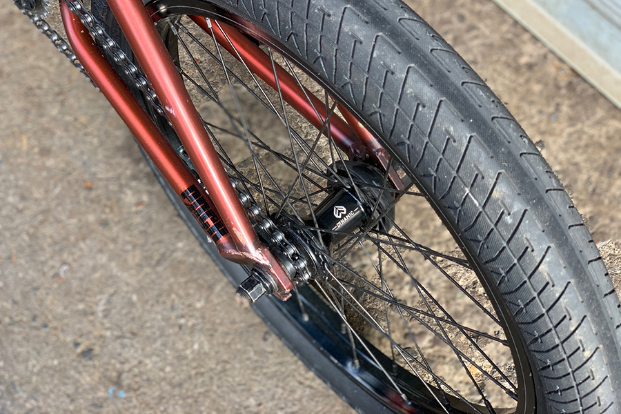 比嘉 勝太のバイクチェック！！ BMX専門のZEN DISTRIBUTION / BMXライダーが本物のBMXを伝える輸入代理店