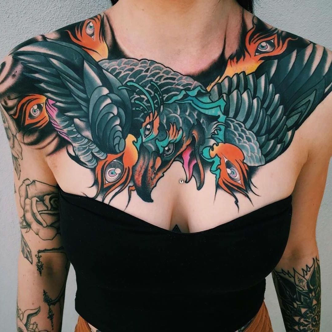 Raben Tattoo Symbolik Weisheit in der Mythologie oder das Böse aus