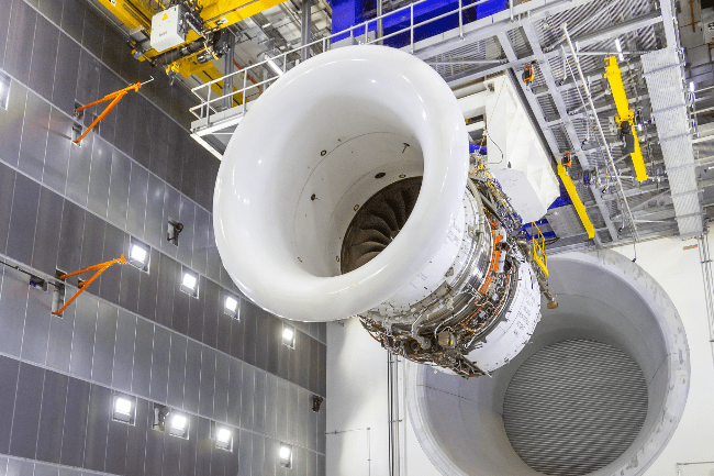 Rolls-Royce starts build of world’s largest aero-engine | Zenoot