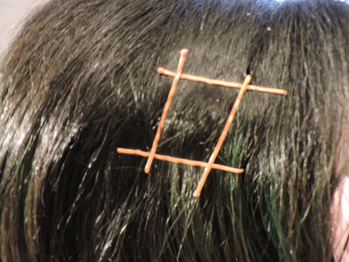 8 Ways To Decorate Your Hair With Bobby Pins! Zenzele Consignment