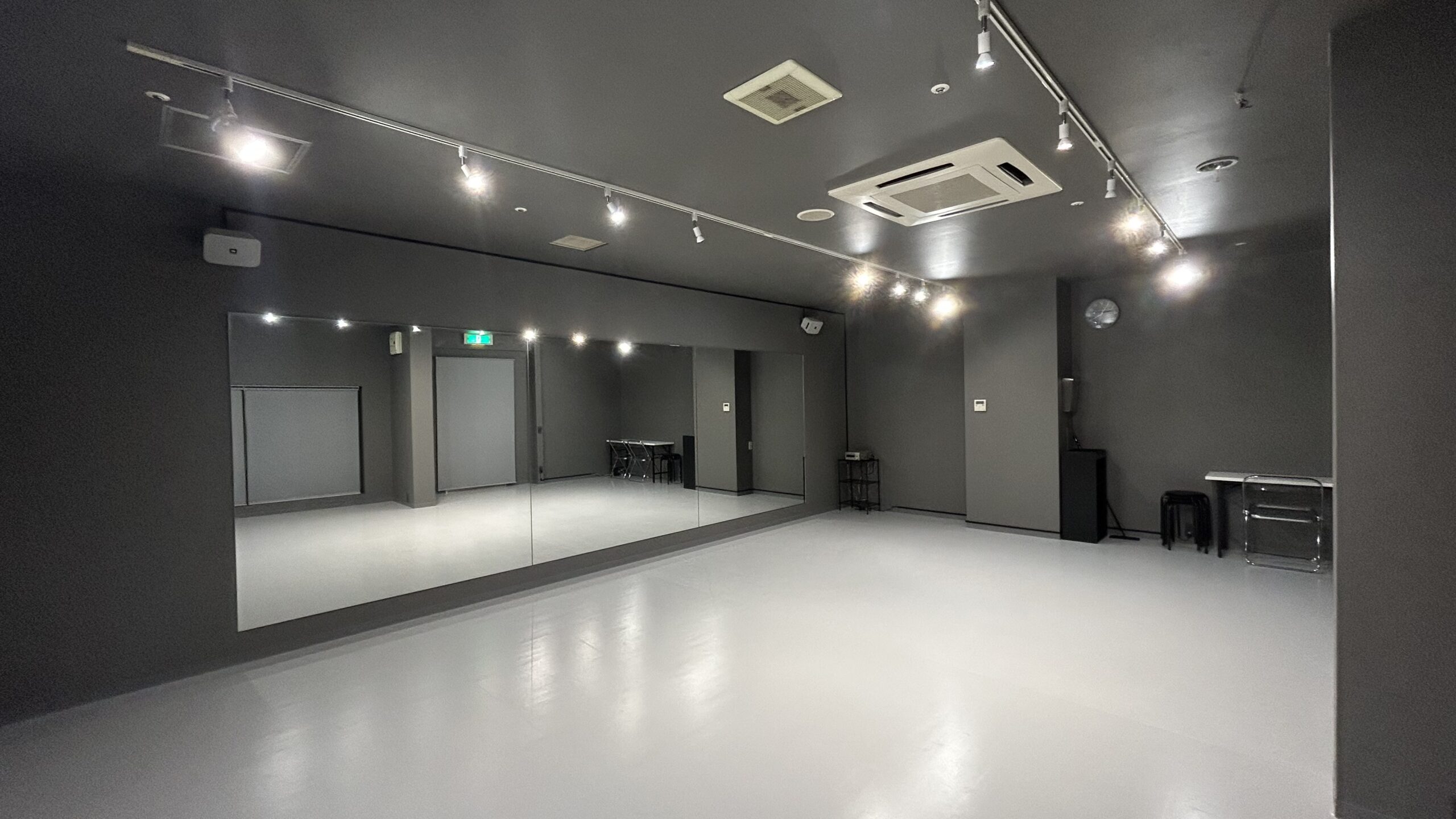 【公式】ZERO DANCE STUDIO (ゼロダンススタジオ)札幌のレンタルダンススタジオ 綺麗でオシャレ映えるスタジオ