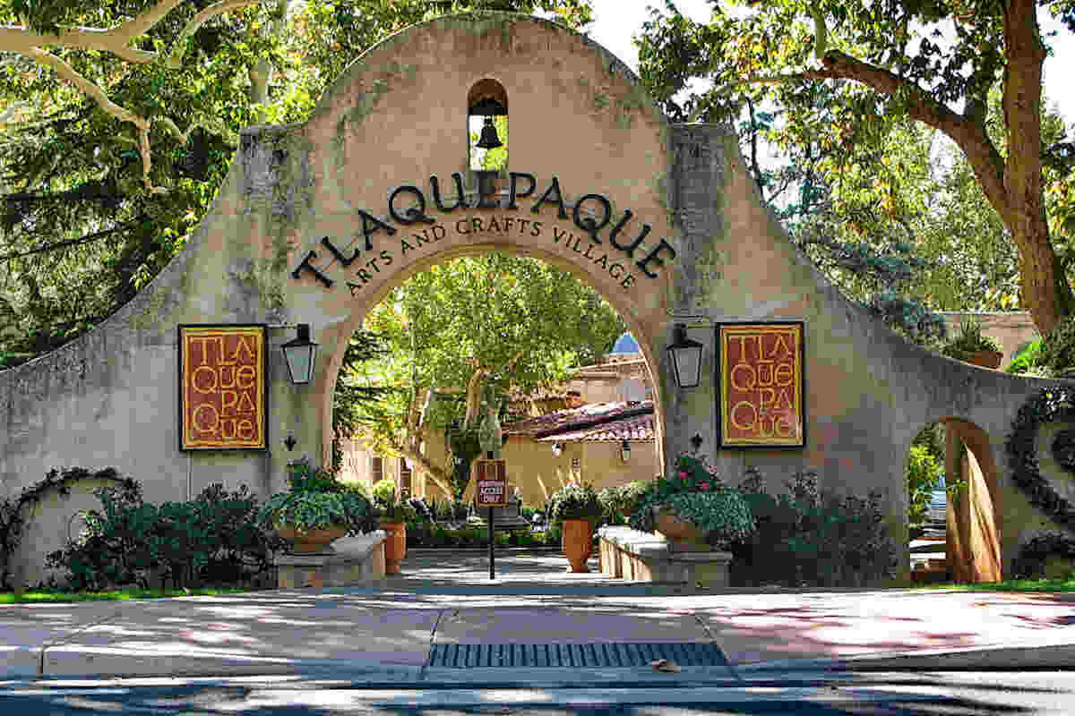 Ausflug nach Tlaquepaque und Tonalá