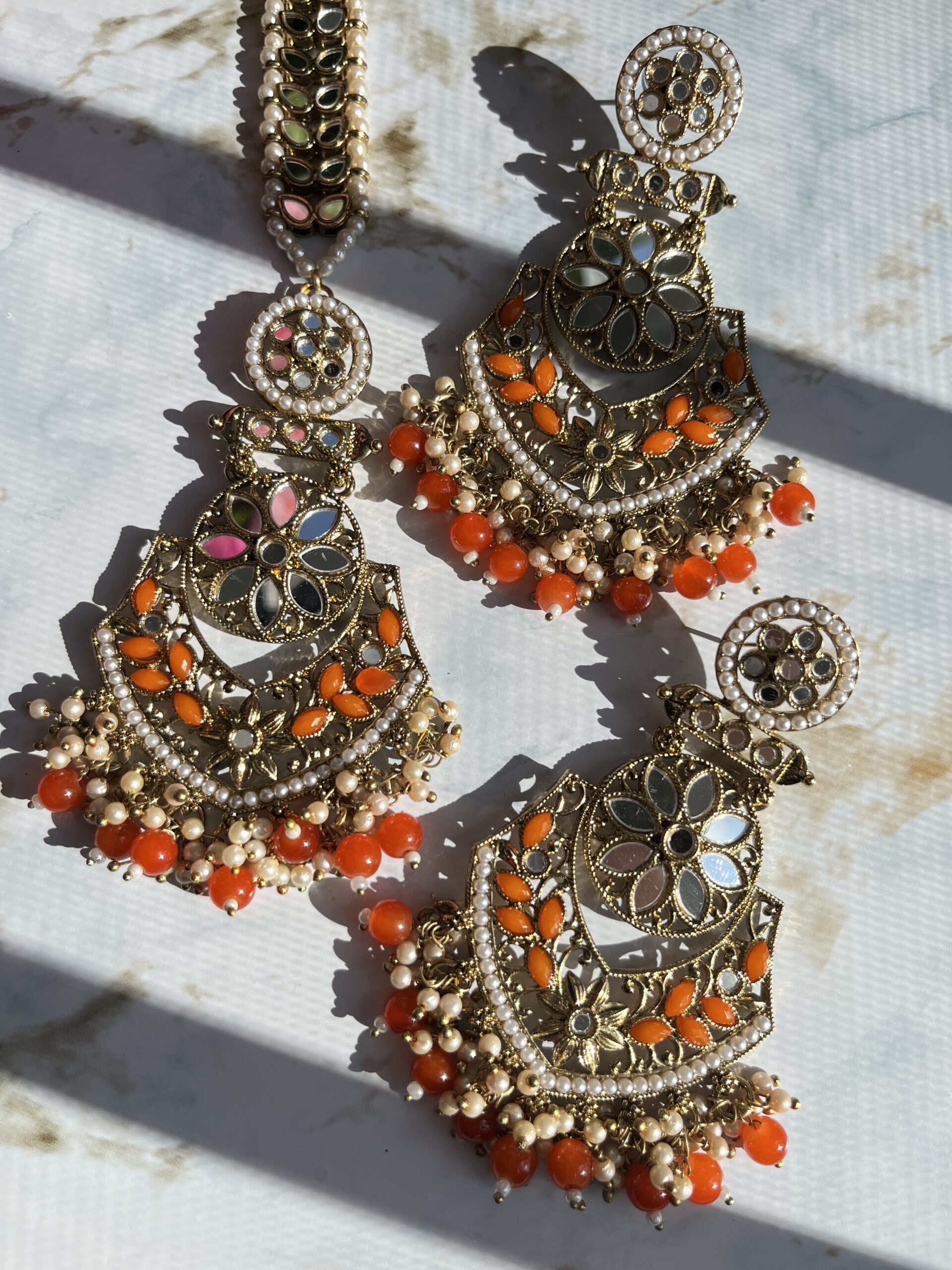 antique gold mirror work tikka set orange