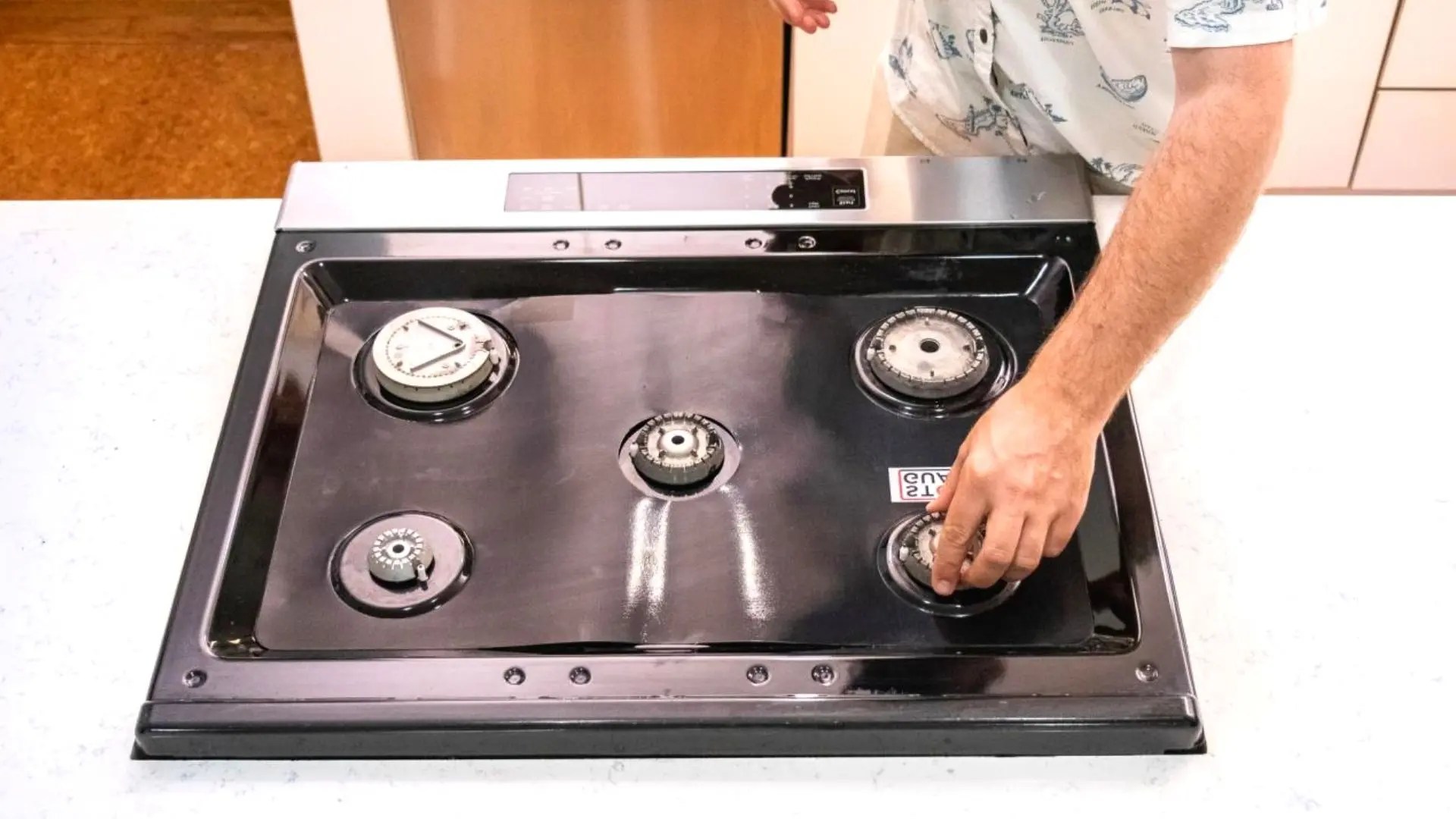 Considerations For Installing A Gas Cooktop In Your Kitchen ? Fixed