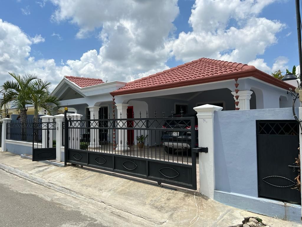 Residencial Israel, casa en venta Ziel Group