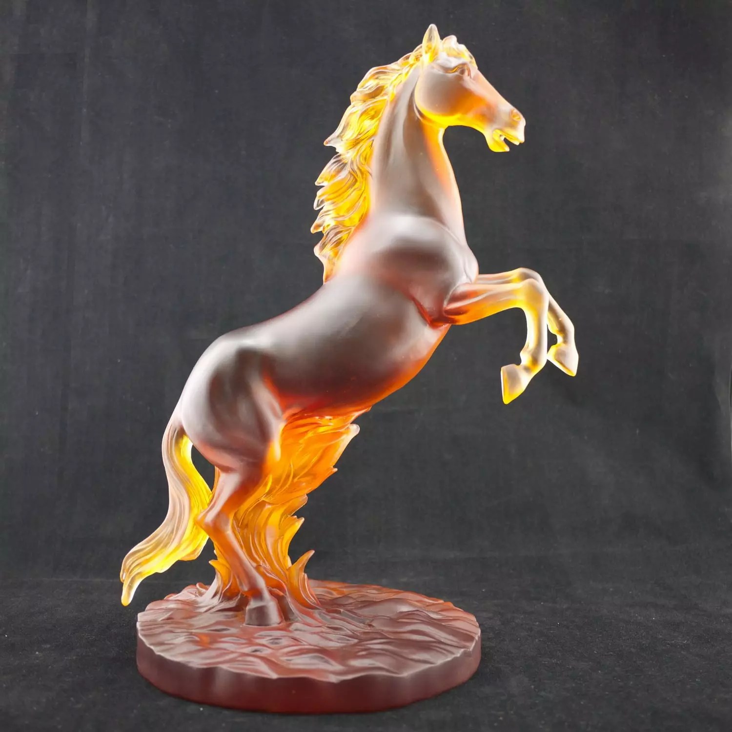 Horse Figurines Are Perfect For Any Horse Lover’s Home ZigaZoga