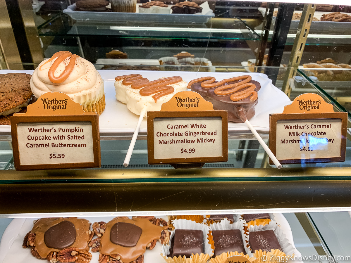 Best Snacks at Epcot Eating Around the World Showcase in 2021