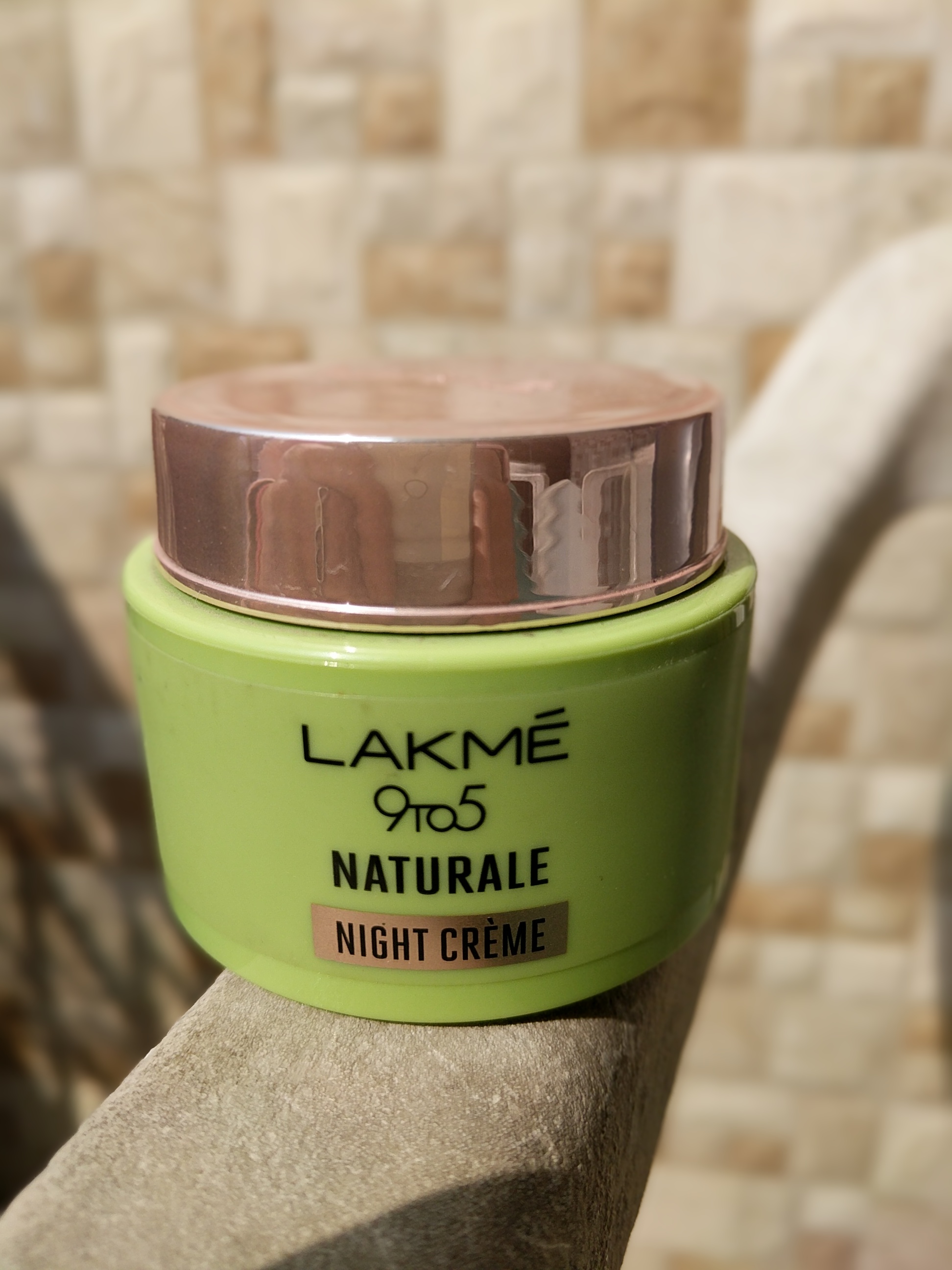 Lakme 9 to 5 Naturale Night CreamReview Zig Zac Mania