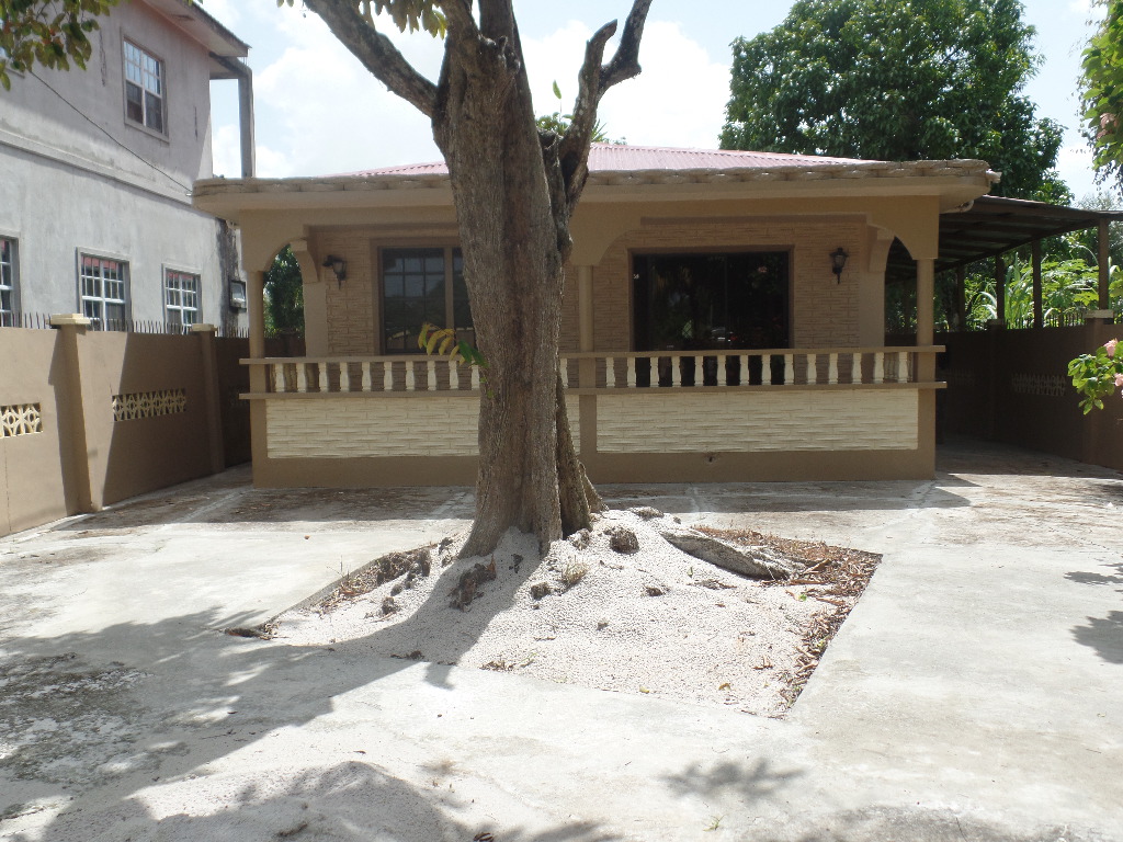 3 BEDROOM HOUSE BAGOTVILLE W.B.D (RENTED) Zinctop Realty