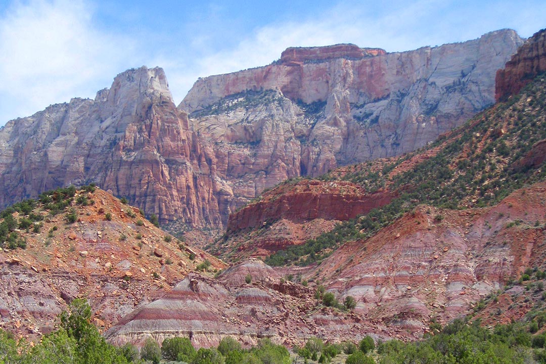 Zion National Park Hikes Chinle Trail Zion Canyon Hiking Zion