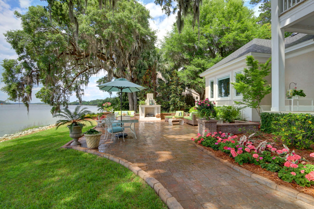 Portfolio Zipperer & Co Savannah Landscaping & Hardscaping