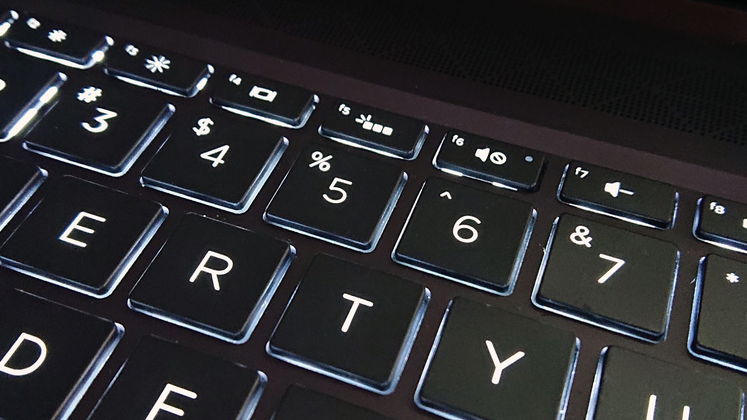 Lvl up gaming keyboard not lighting up questkt