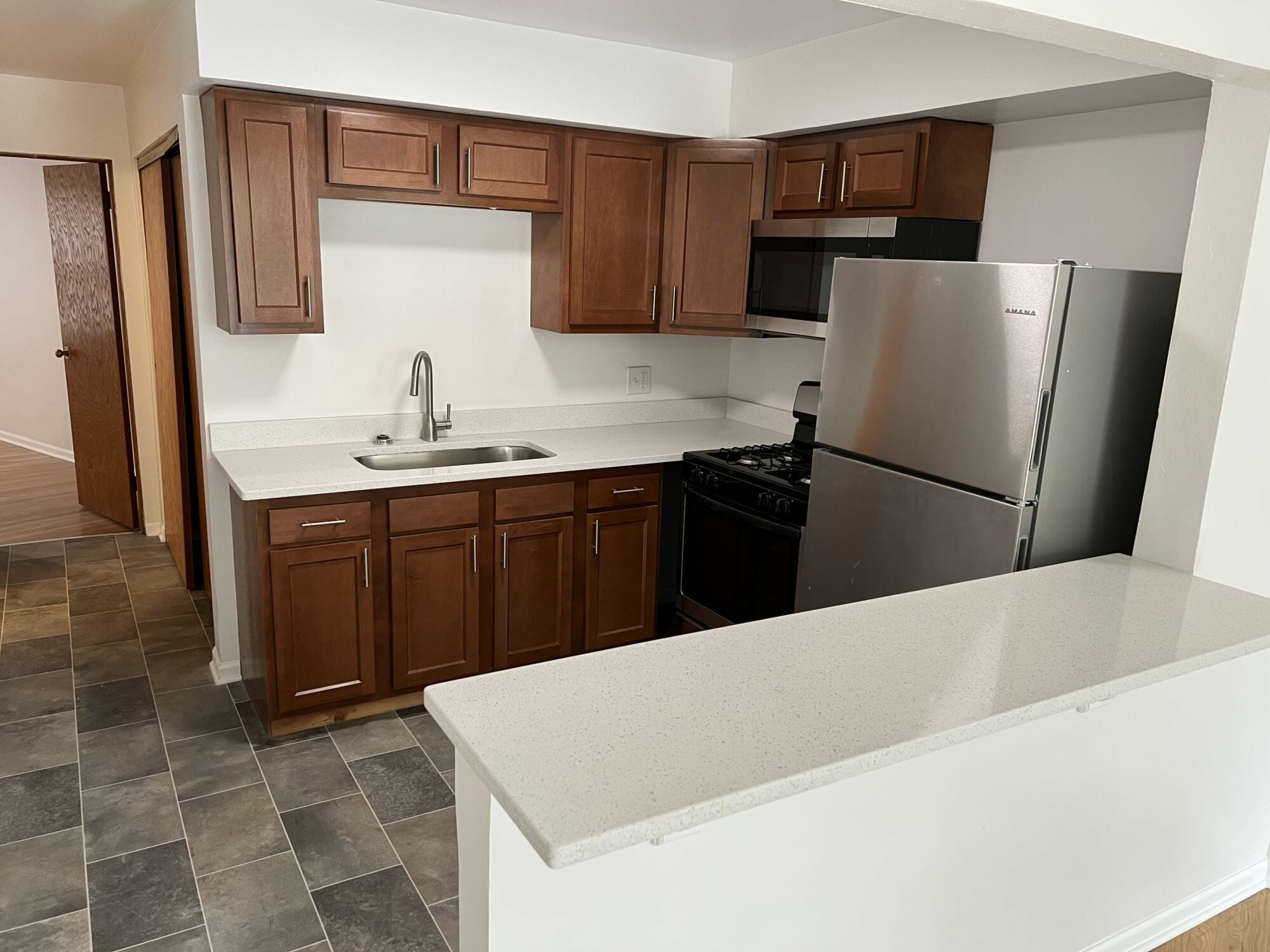 1200 E. Singer Cr. 47 at Riverwood Apartments Zolper Property Management