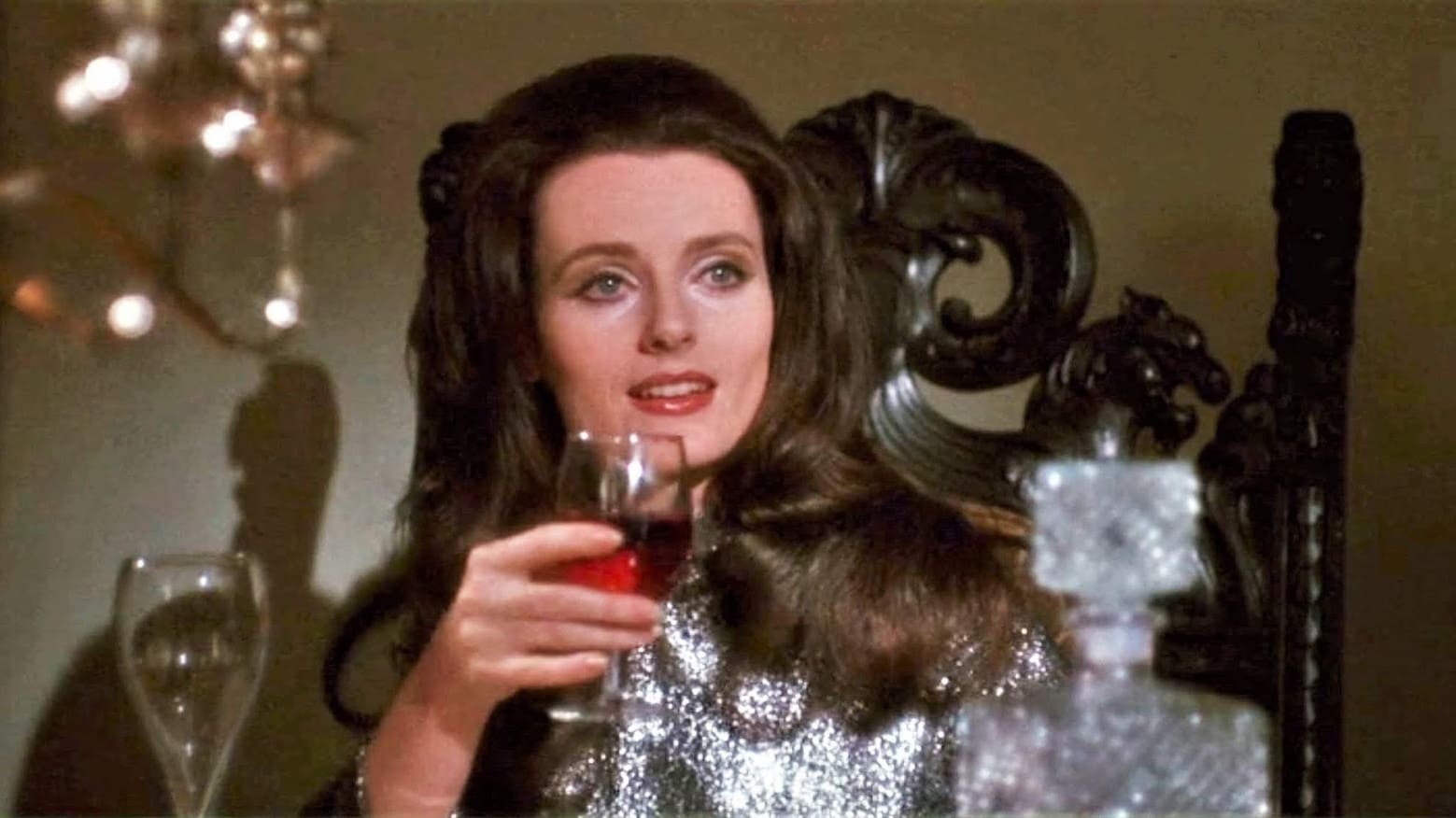 5 Reasons You Need to Watch "The Velvet Vampire" Right Now Rue