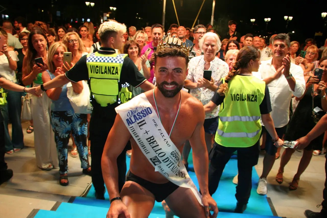 Uomini e Donne Andrea Foriglio è “Il Più Bello d’Italia”