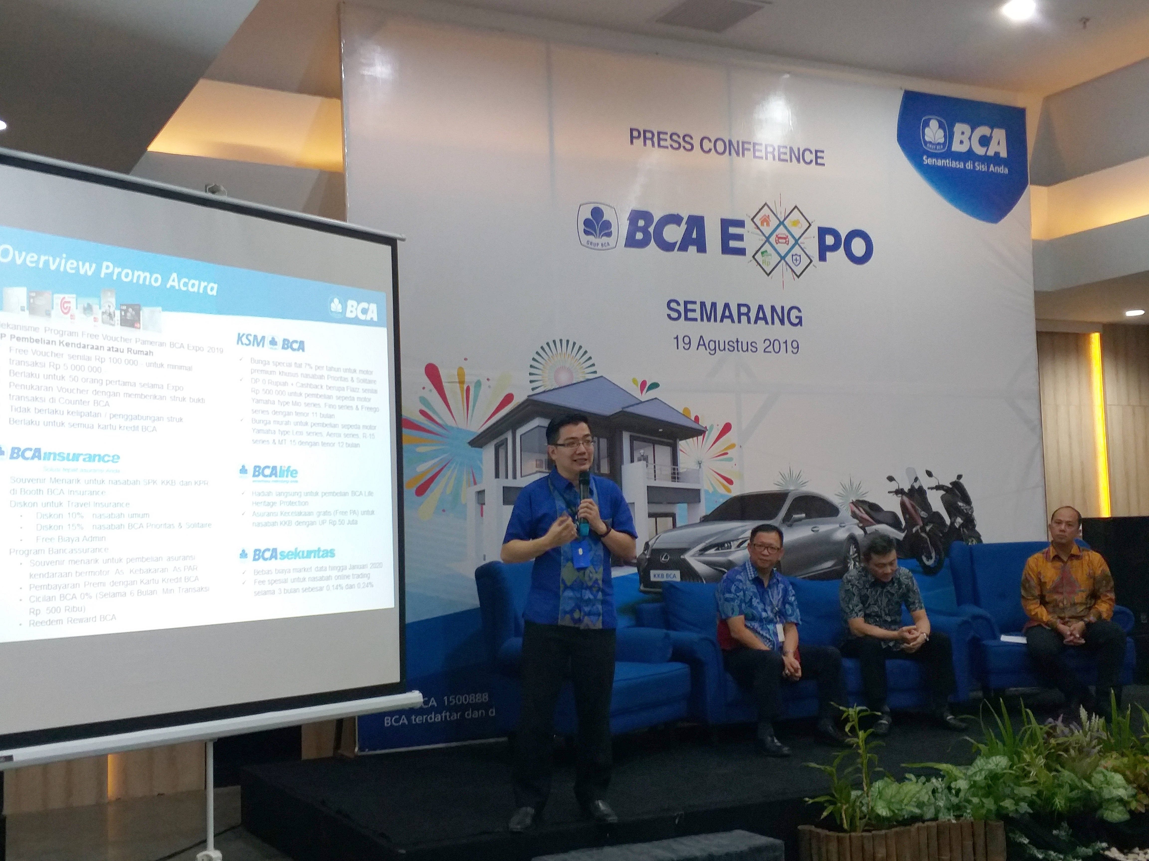BCA Expo Semarang Targetkan Kredit Kendaraan Bermotor