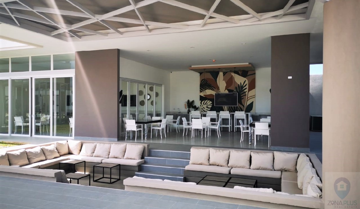 Belén Casa Alquiler en condominio La Arboleda Zona Plus Real Estate