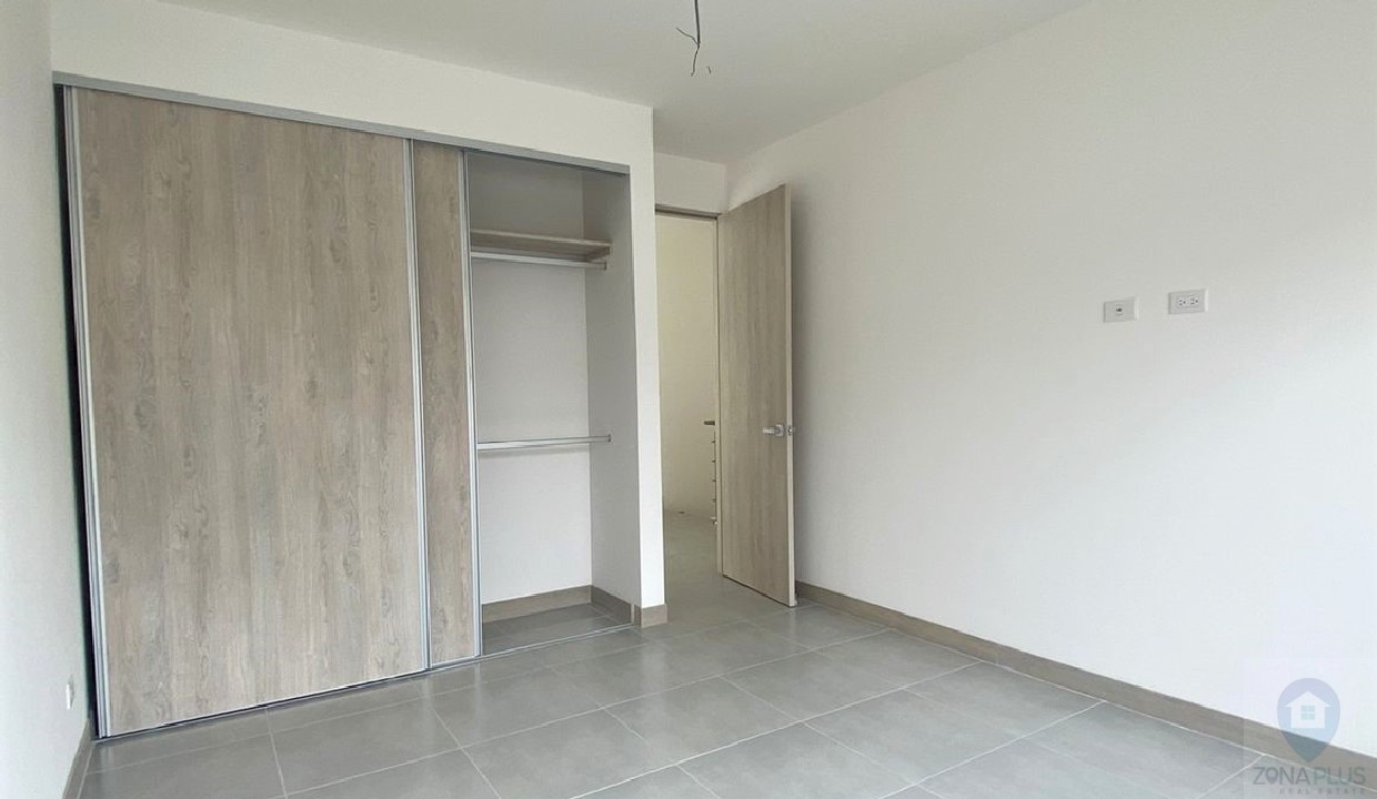 Belén Casa Alquiler en condominio La Arboleda Zona Plus Real Estate