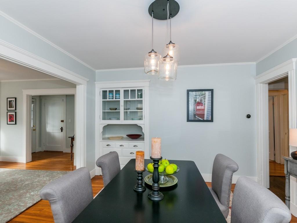 16 Woodlawn St Jamaica Plain