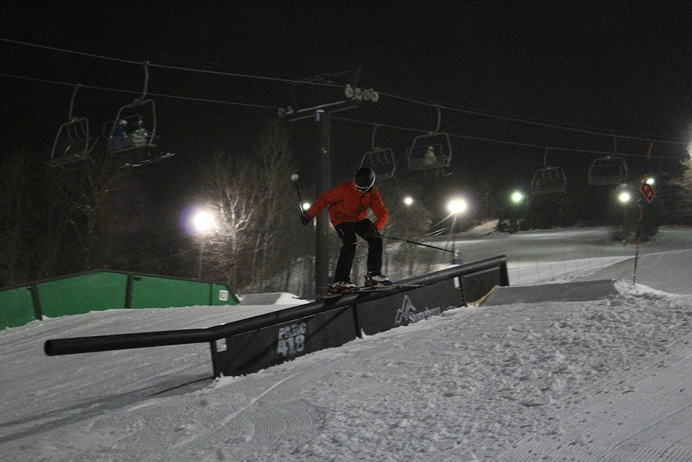 Suivez le guide à Stoneham Zone.Ski