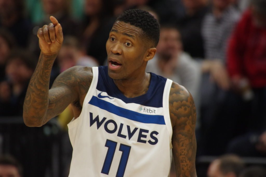 3/30 RECAP Wolves Escape With Win in Dallas, Make Jump in West