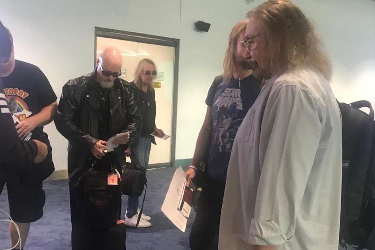 Judas Priest Terkesan Saat Tiba di Indonesia 101.6 Zoo