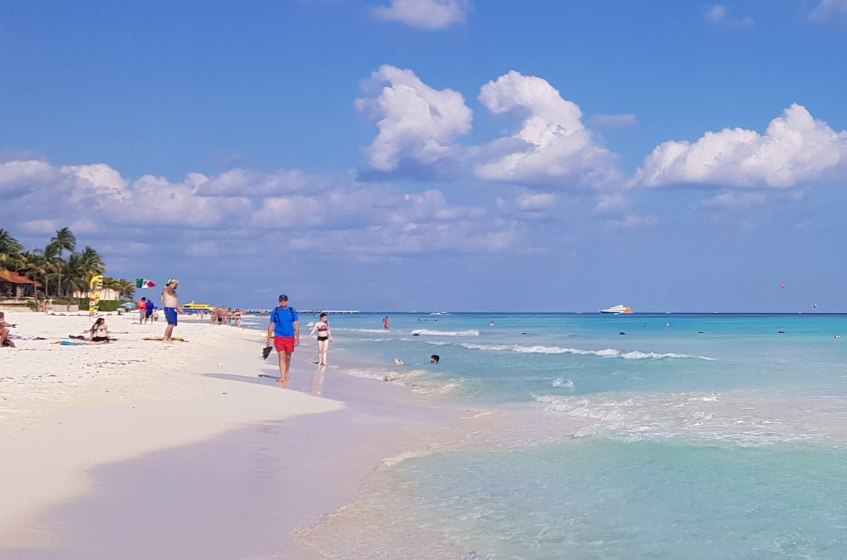 Living & Investing in real estate in Playa del Carmen Mexico