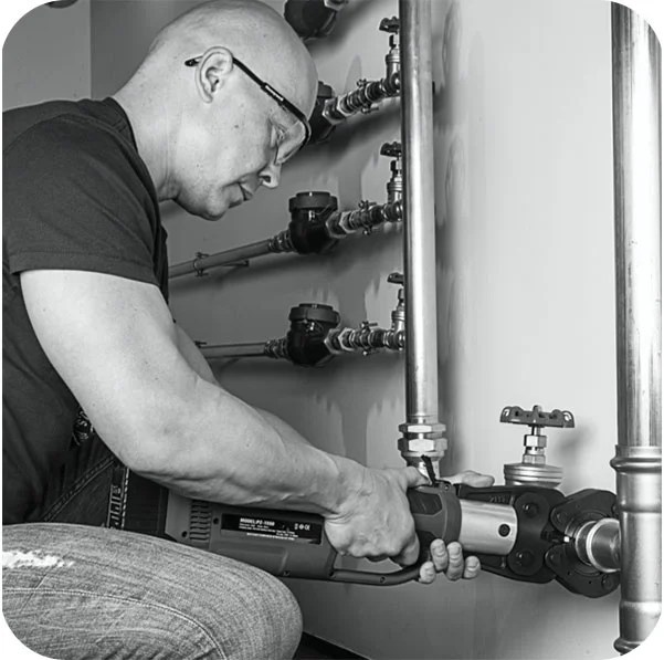 Stockists ZPress Professional Press Tools for Plumbing & Heating