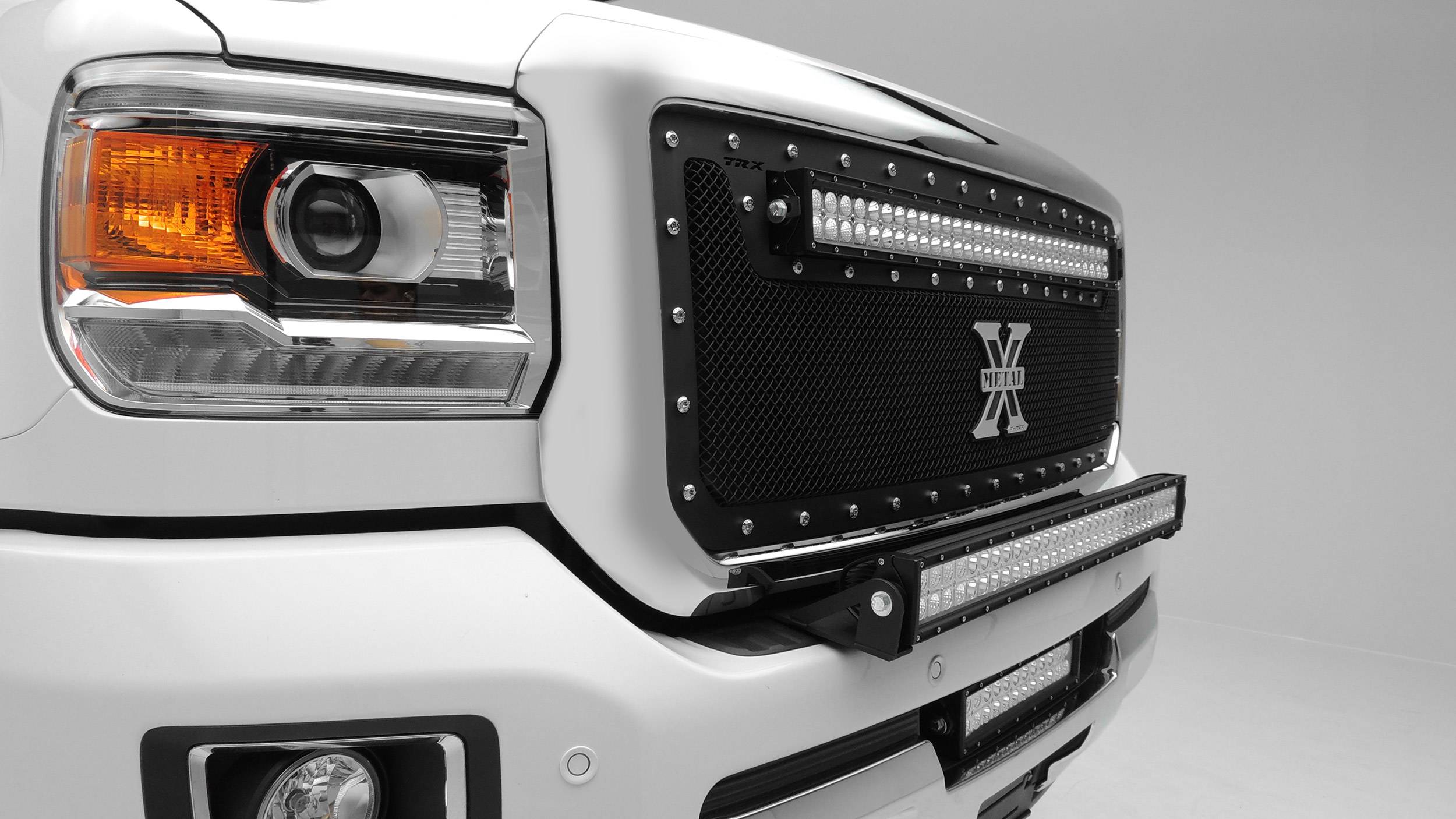 20152019 Silverado, Sierra HD Front Bumper Top LED Bracket to mount (1