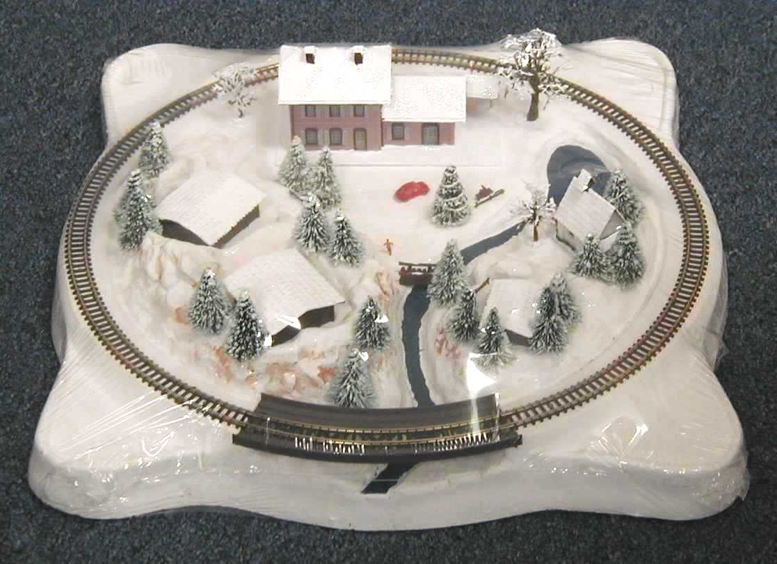 NOCH 88061 Z Scale Christmas Train Layout Winterzauber *USA Dealer