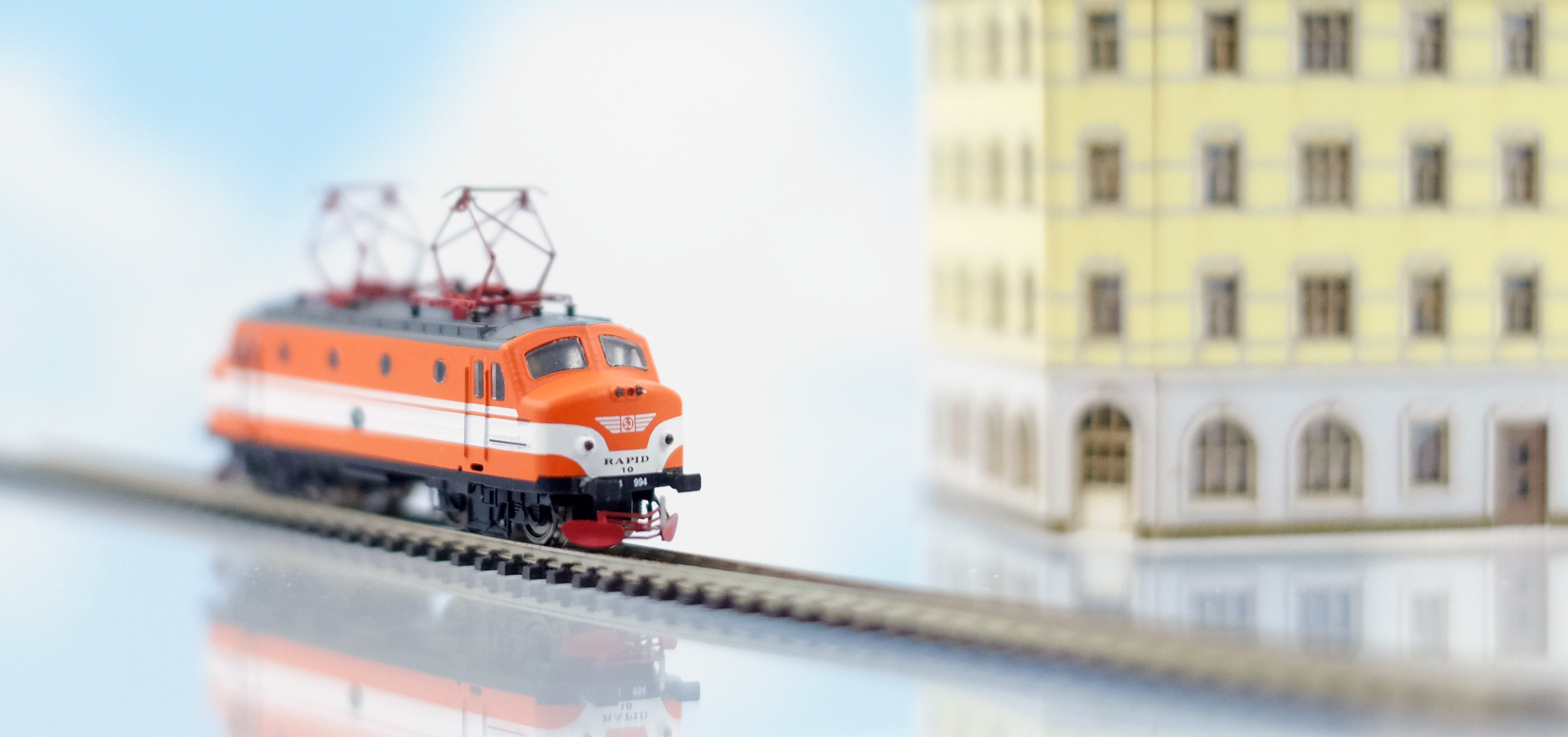 Z Trains Weekly | World of Z scale trains!