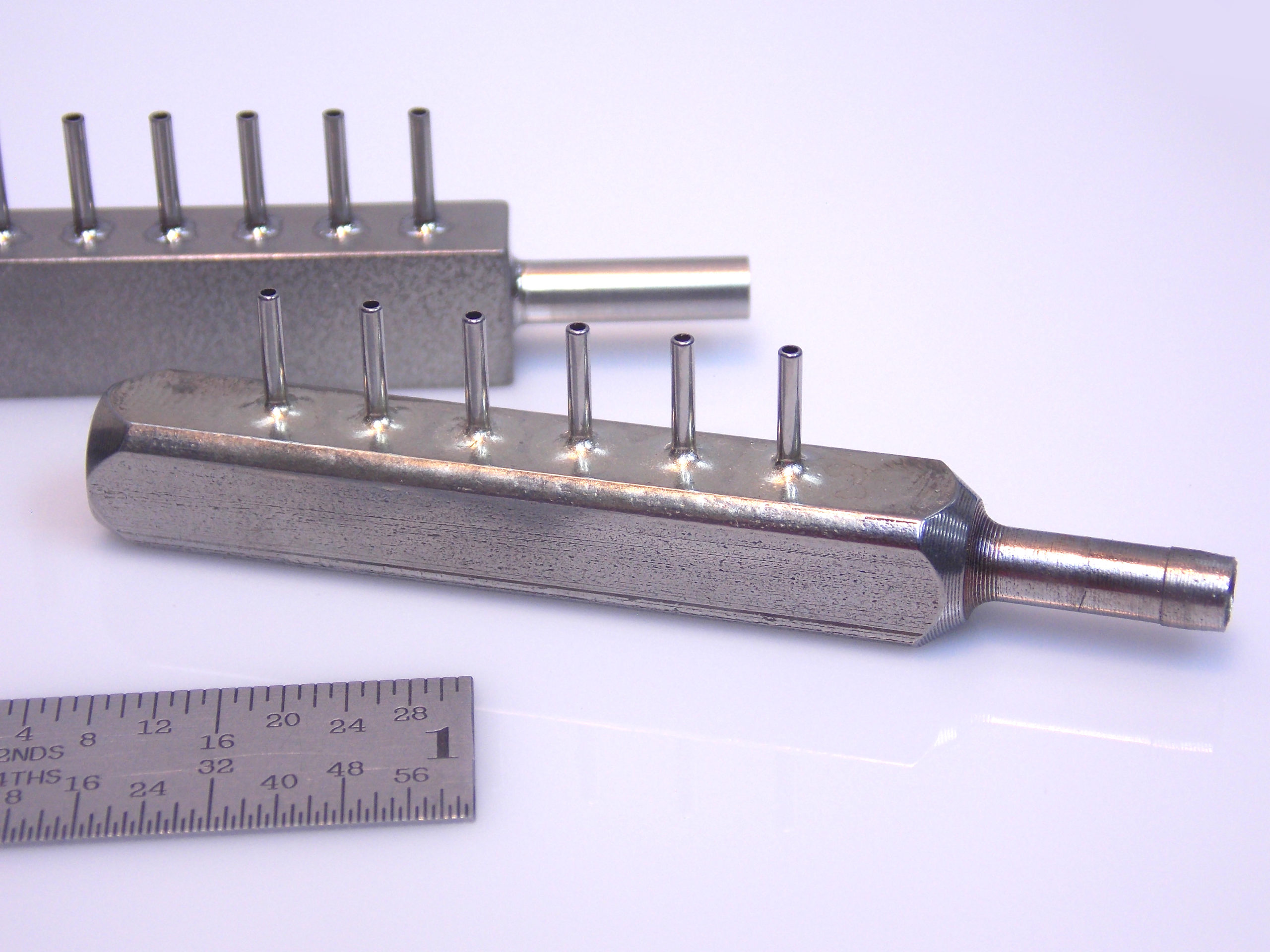 Photo Gallery Ziggy's Tubes and Wires, Inc.