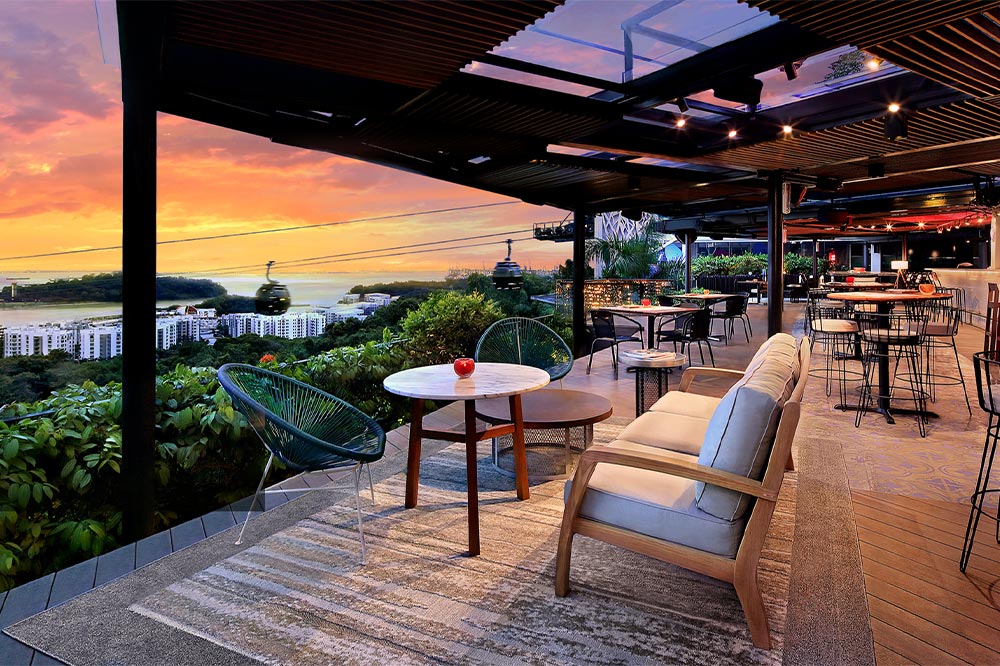 18 Romantic Rooftop Bars In Singapore For Date Night