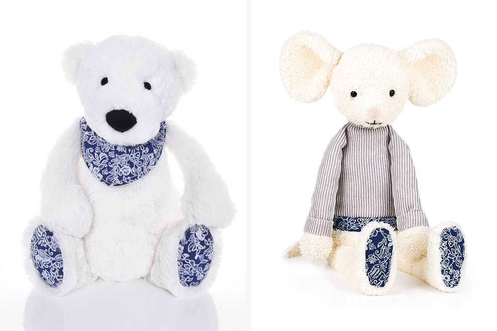 Singapore Airlines Now Has Chio Batik Design Face Masks